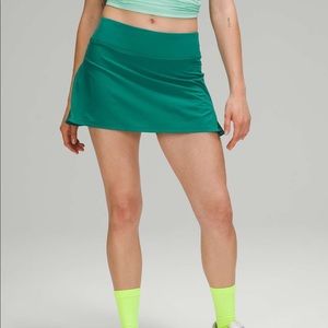 NWT Lululemon Play off the Pleats Teal Lagoon size 14